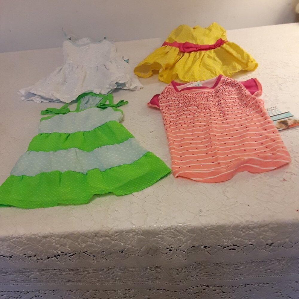 Lot of 4 Martha Steward (M) Dog Dresses.  Green, Pink, Yellow & White Eyelet.
